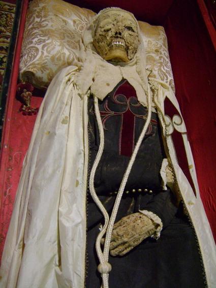 Momia de doña Sancha. 