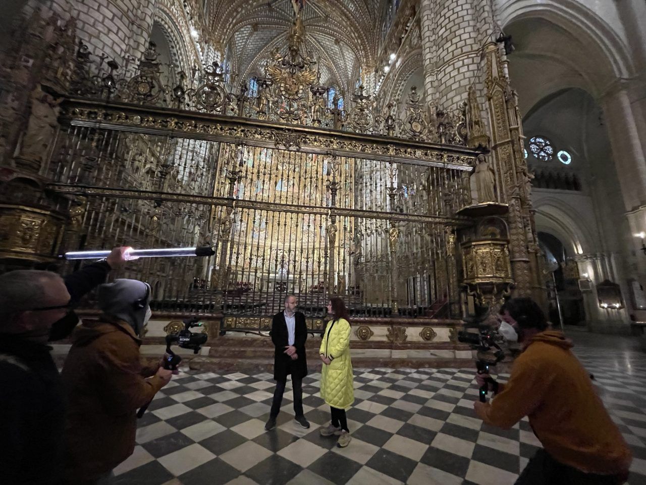 Grabando Los Pilares del Tiempo en la Catedral de Toledo para TVE