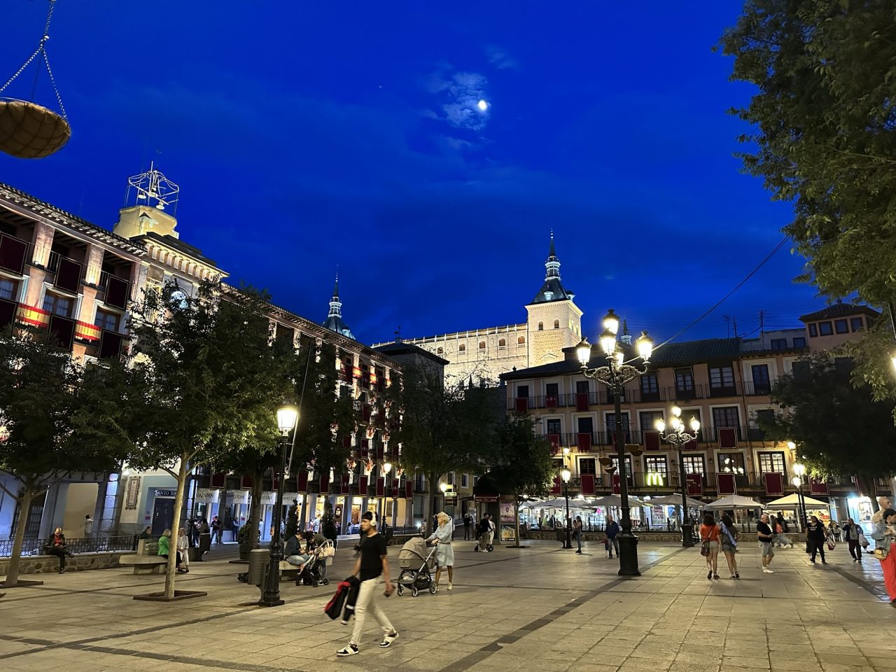 Plaza de Zocodover, una noche de junio 2023