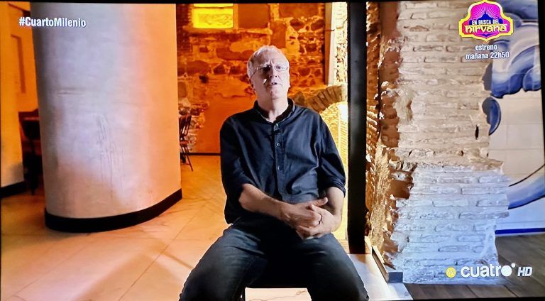 Luis durante la emisión del programa Cuarto Milenio